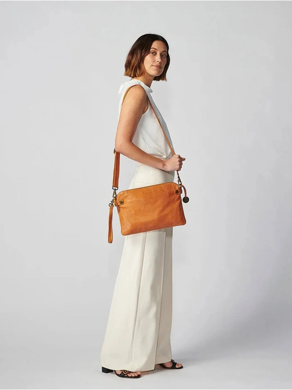 Wanderers Venetian Molto Grande Tan Quality Leather Crossbody Bag Commuter NWT - Picture 11 of 14